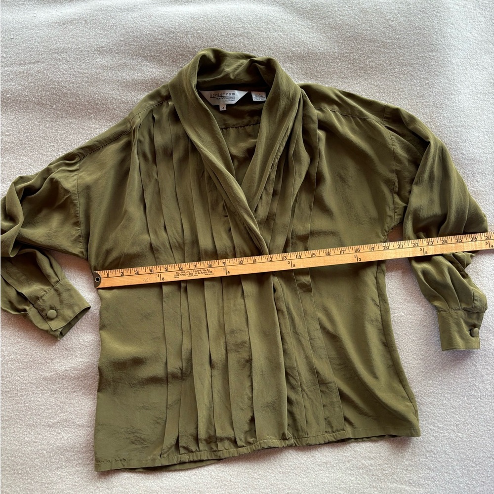 Vintage Nordstrom Silk Blouse - Picture 5 of 6